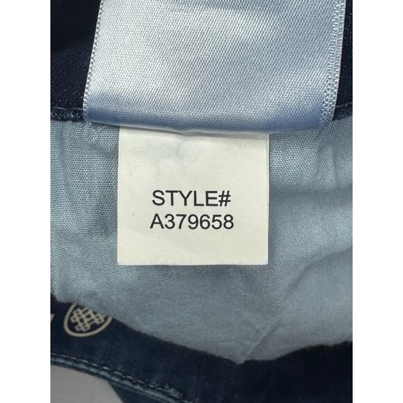 Laurie Felt Women's Daisy Denim Frayed Hem Flare Blue Jeans - Size 6 (28x33) - Picture 7 of 8